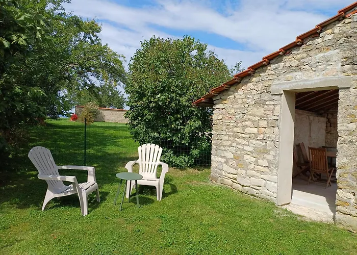 Gîte la Mâh\'nnotte, 4/6 pers. Axe Nancy/Épinal.